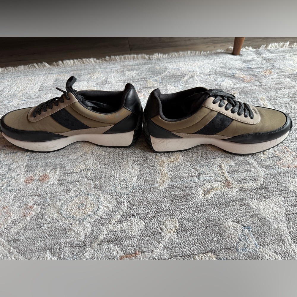 Dolce Vita Women's Bettie Sneaker Olive Taupe Black White Chunky Sole Size 10 - Picture 3 of 8